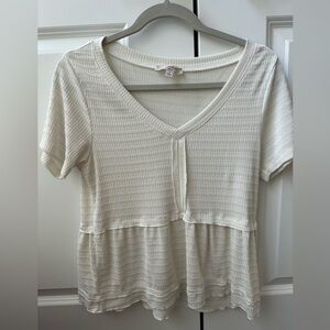 Flowy t shirt with ruffles size small